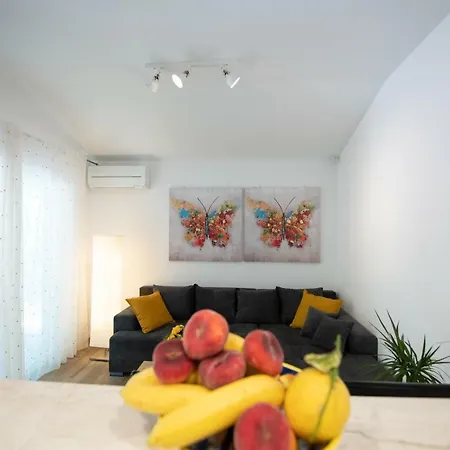 Katrina Apartament *